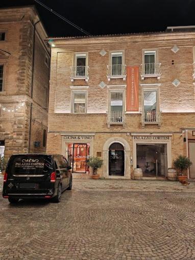 Palazzo Cortesi Macerata Exteriér fotografie